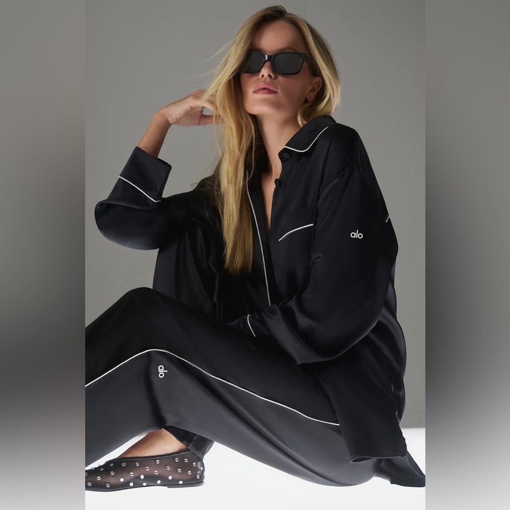 Alo Courchevel Silk Button Down